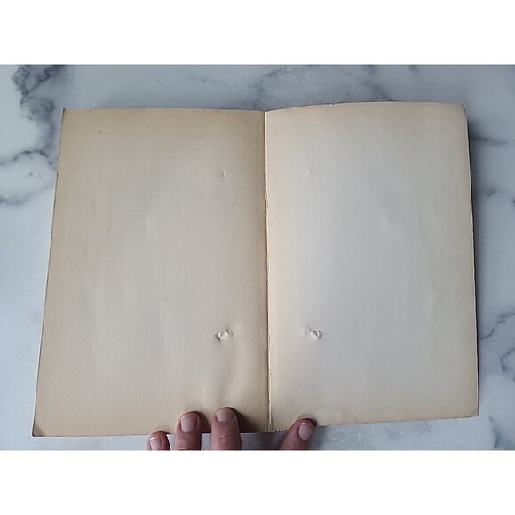 Guaranteed Goof-Proof Healthy Microwave Cookbook by Margie Kreschollek and... - Picture 8 of 10